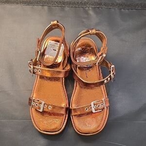BRAND NEW ME SO METALLIC  COPPER SANDAL with DOUBLE BUCKLE STRAPS
